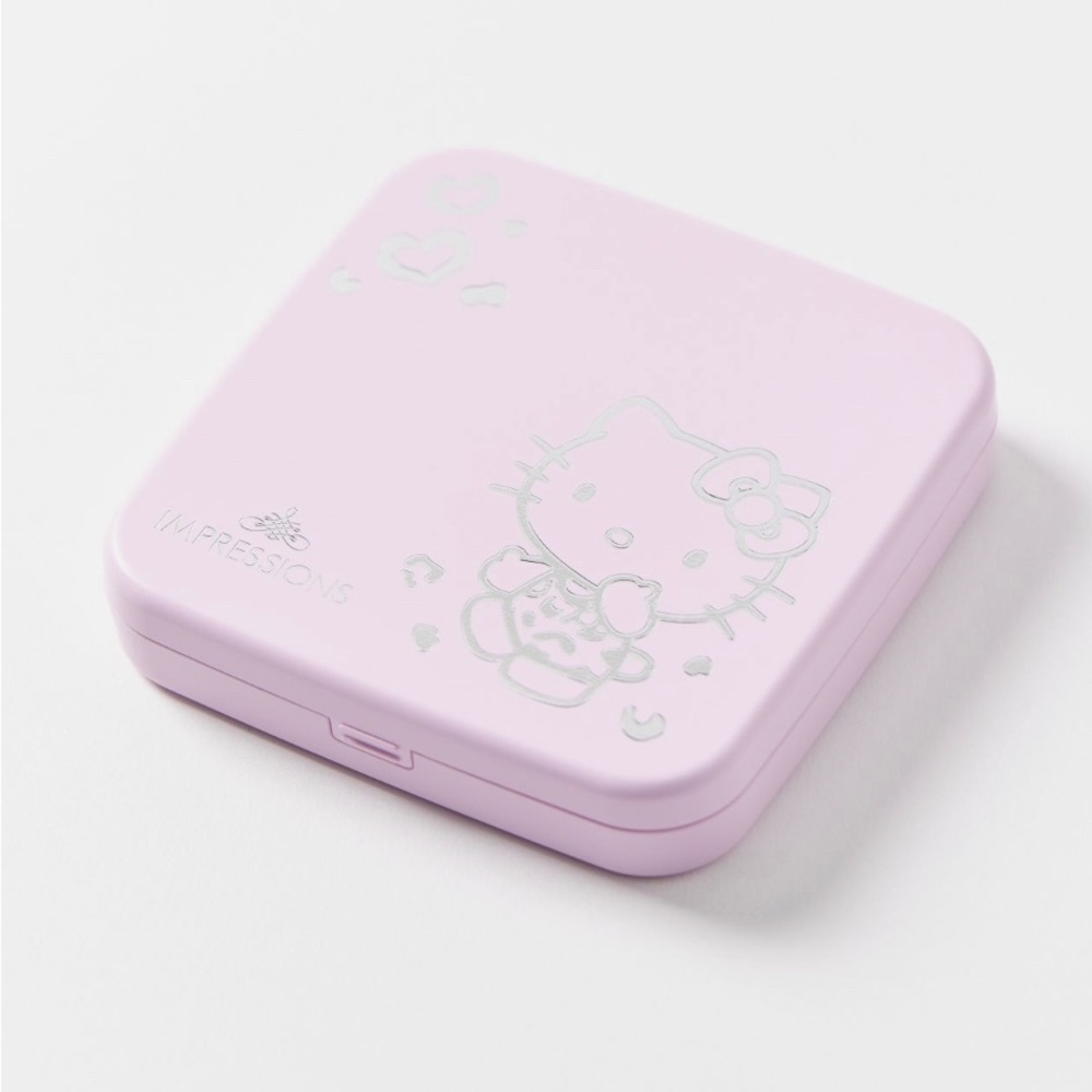 Impressions for Hello Kitty SuperCute Compact Mirror with Magnification